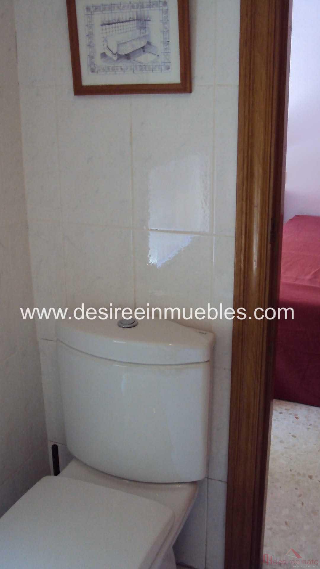 For sale of duplex in Valencia
