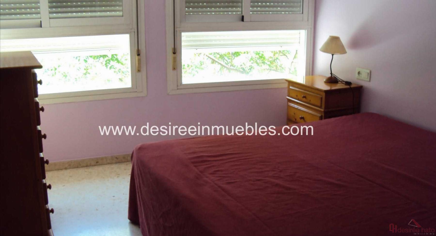 For sale of duplex in Valencia