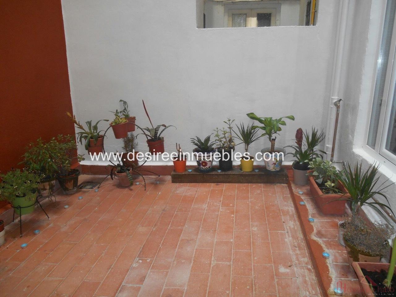 For sale of flat in Valencia