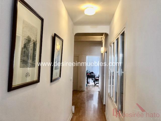 For sale of flat in Valencia
