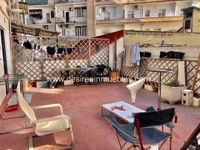 For sale of flat in Valencia
