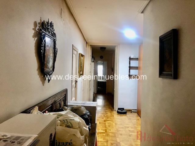 For sale of flat in Valencia