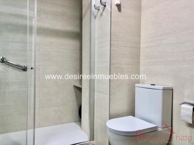 For sale of flat in Valencia