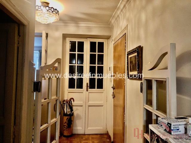 For sale of flat in Valencia