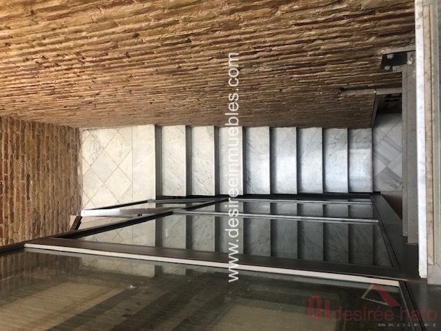For sale of flat in Valencia