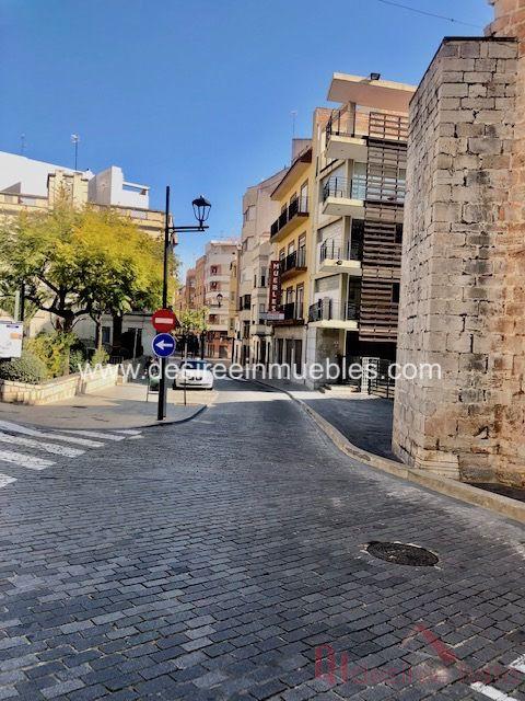 For sale of building in Sagunto Sagunt