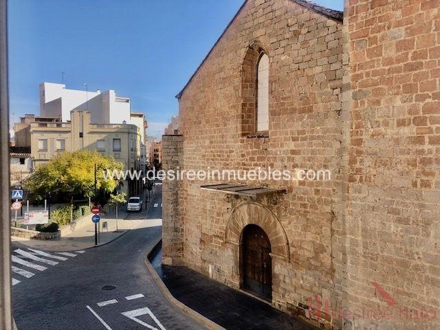 For sale of building in Sagunto Sagunt