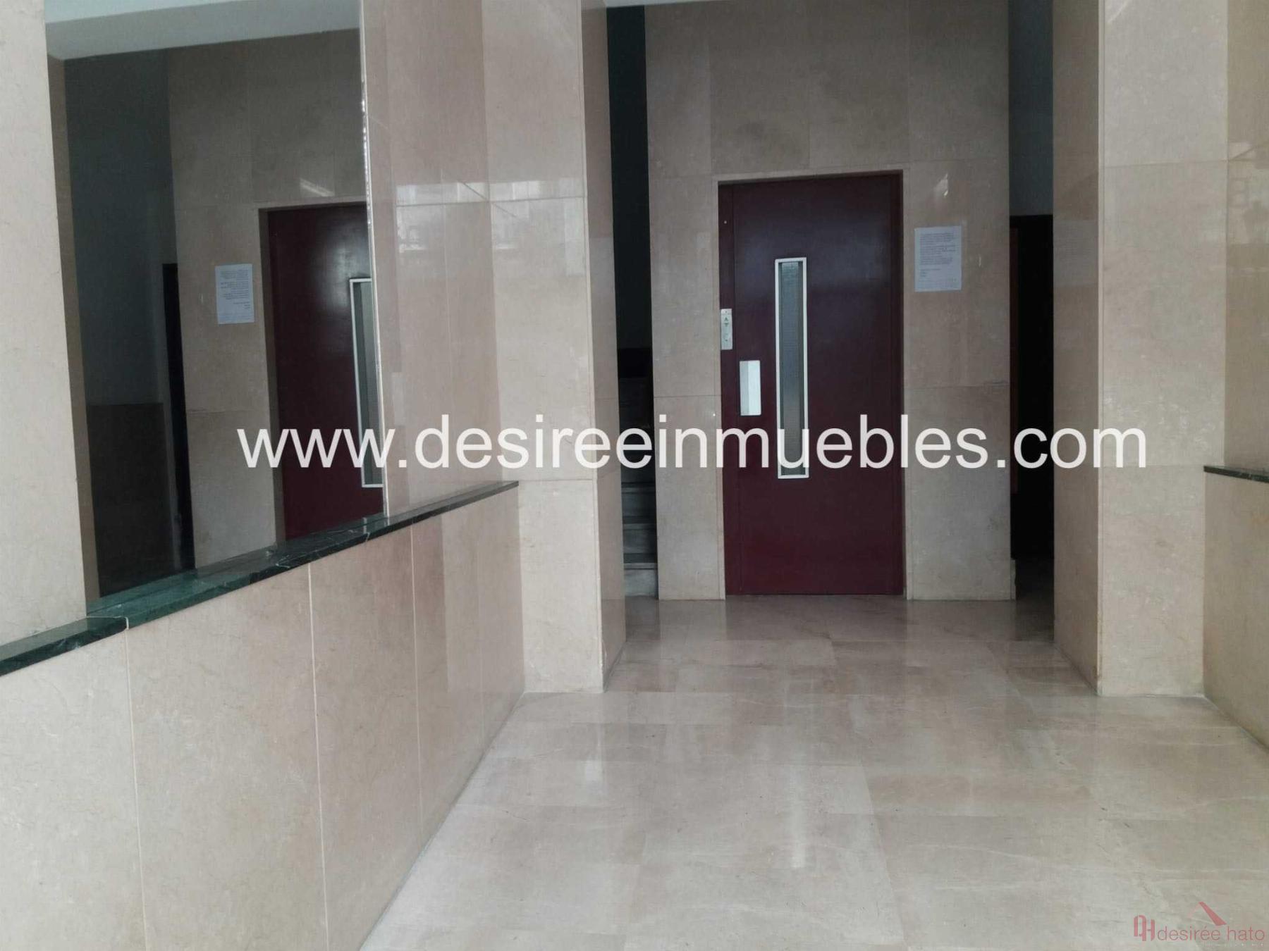 For sale of flat in Valencia