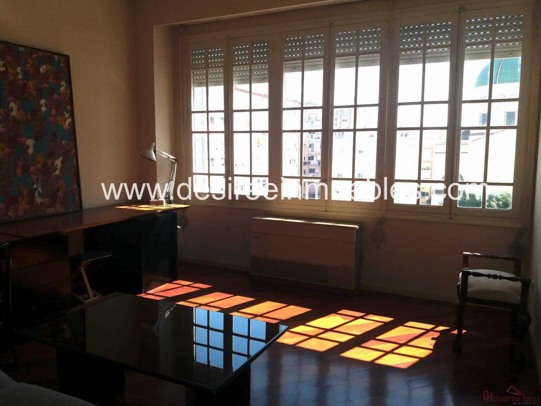 For sale of flat in Valencia