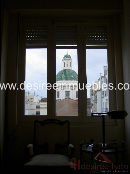 For sale of flat in Valencia