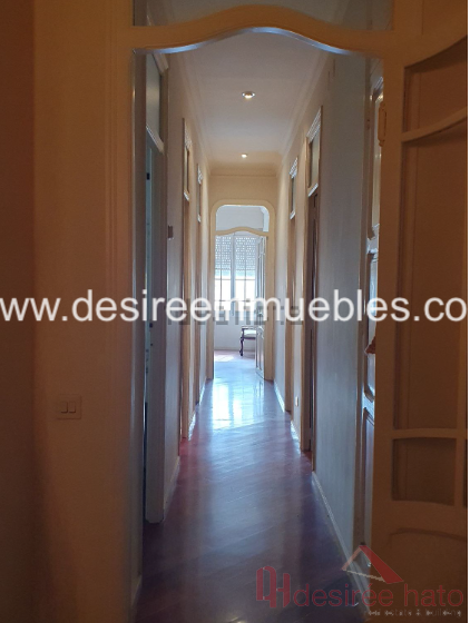 For sale of flat in Valencia