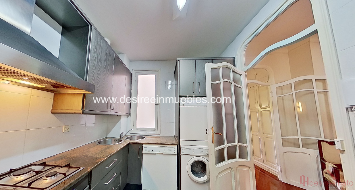 For sale of flat in Valencia