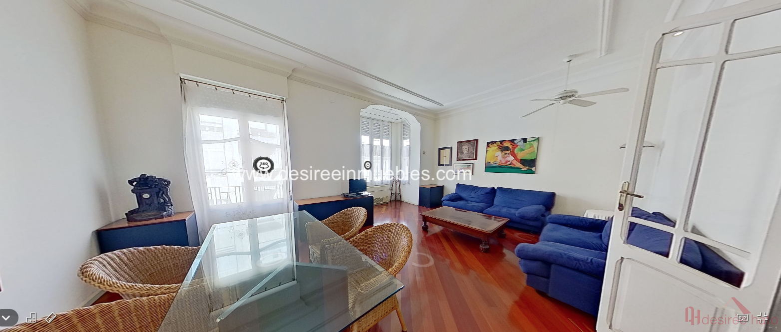 For sale of flat in Valencia