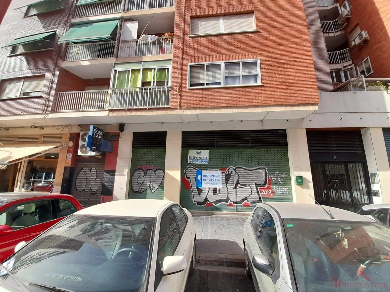 Til salg fra forretning i Valencia