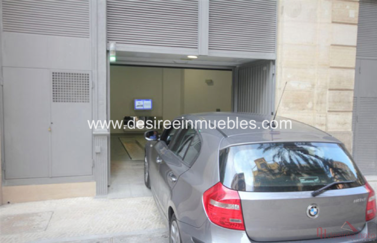 Köp av garage i Valencia