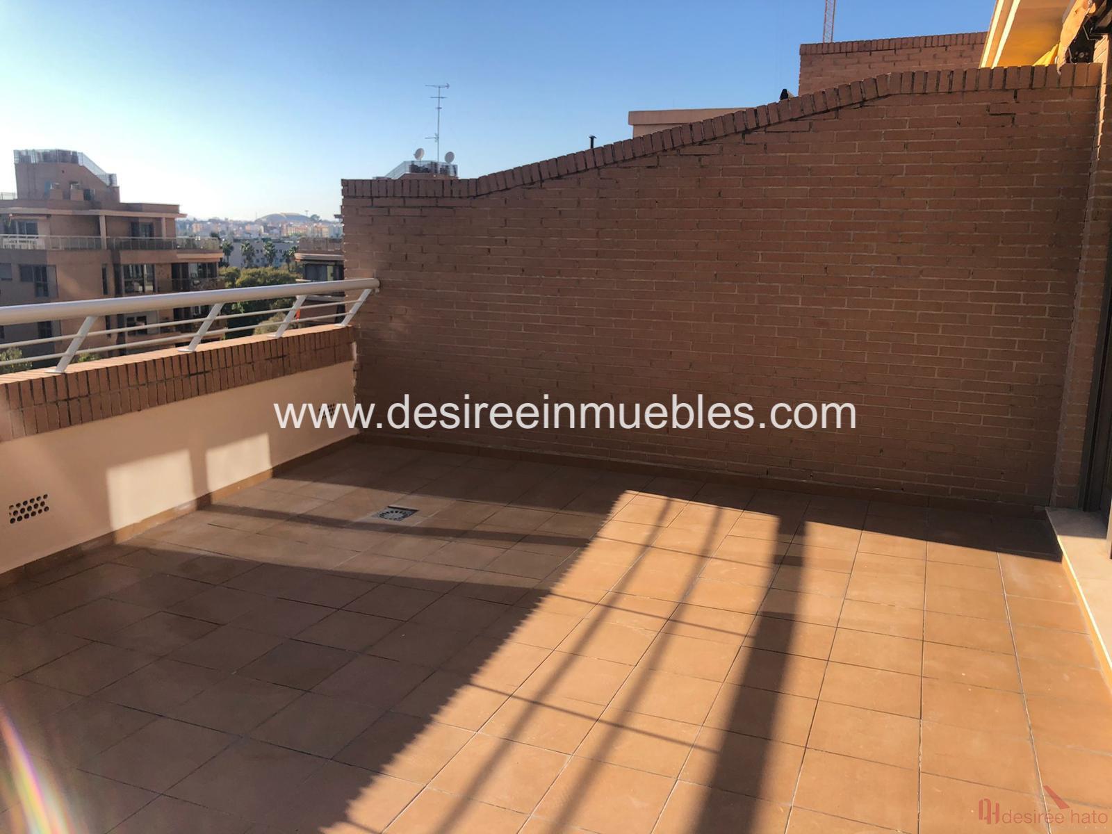 Köp av takvåning i Valencia