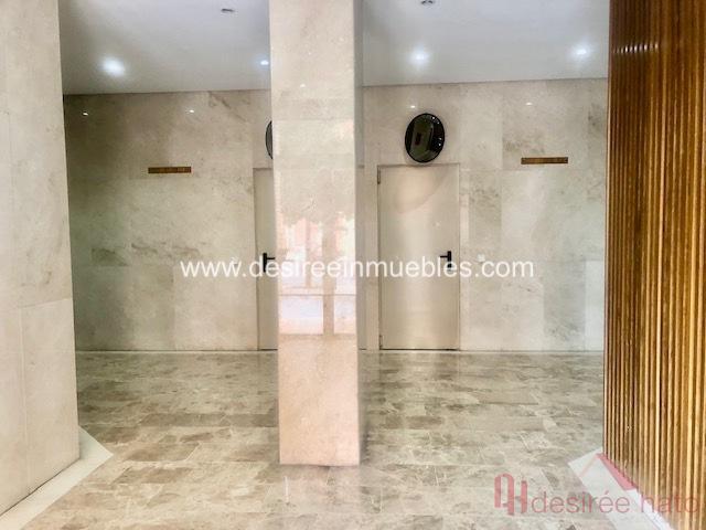 For sale of flat in Valencia