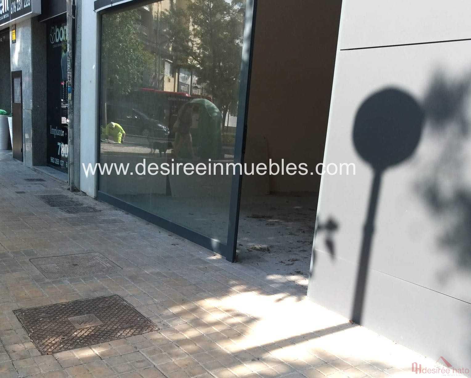 For rent of commercial in Valencia