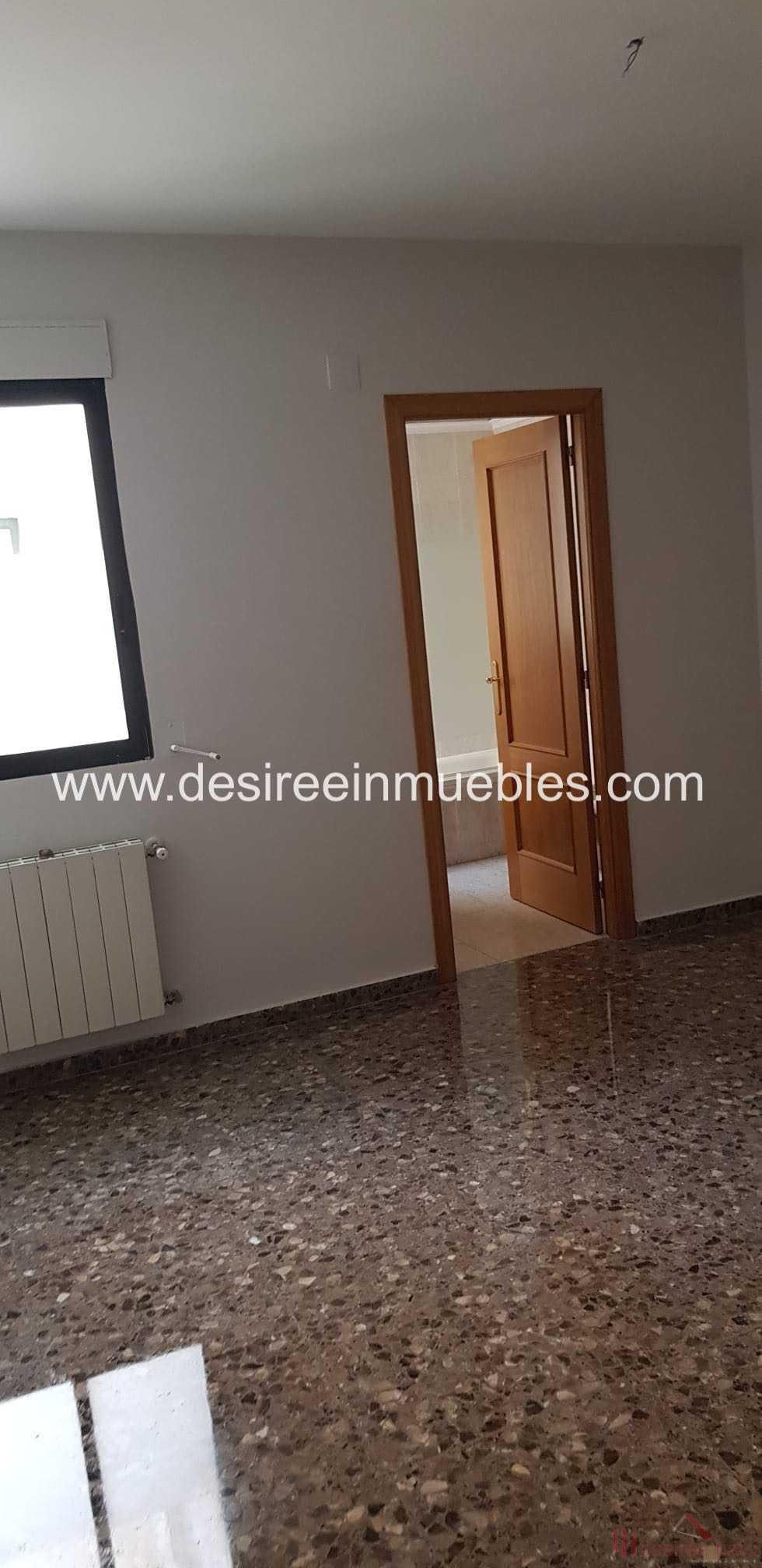 For rent of flat in Valencia