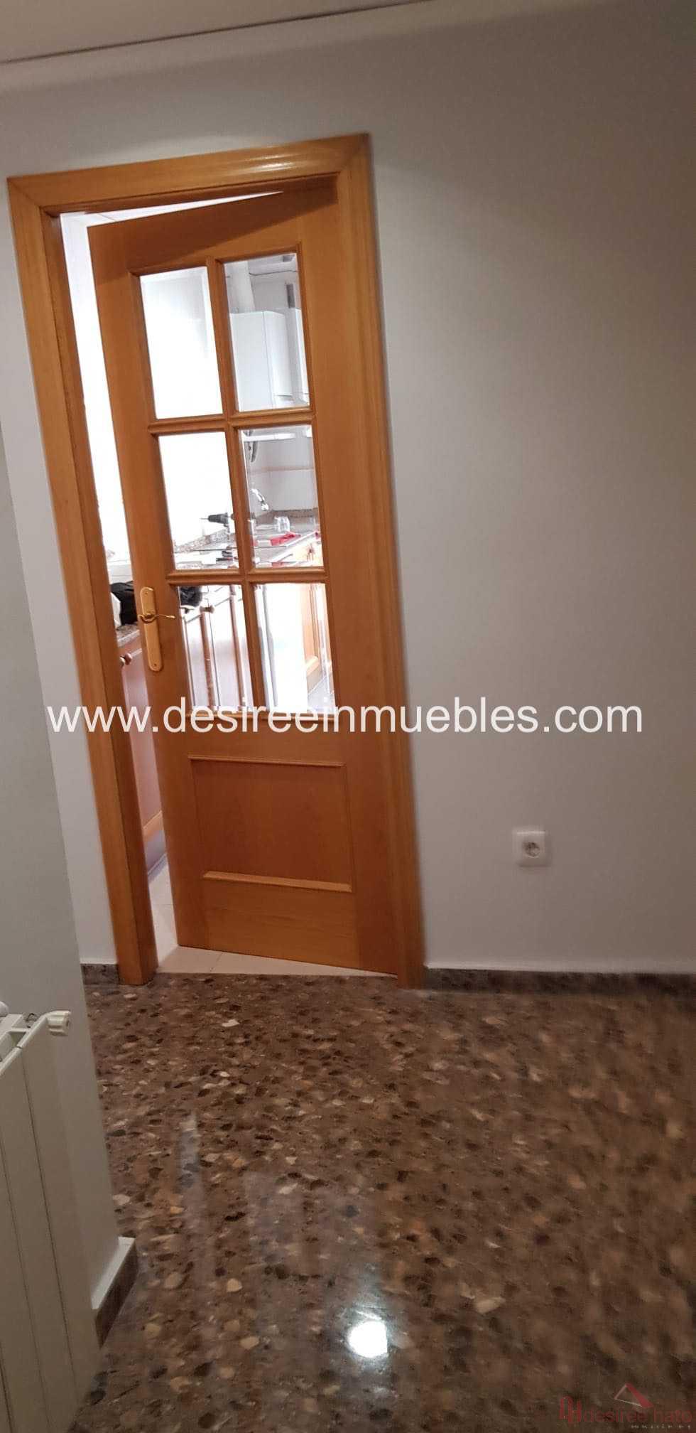 For rent of flat in Valencia