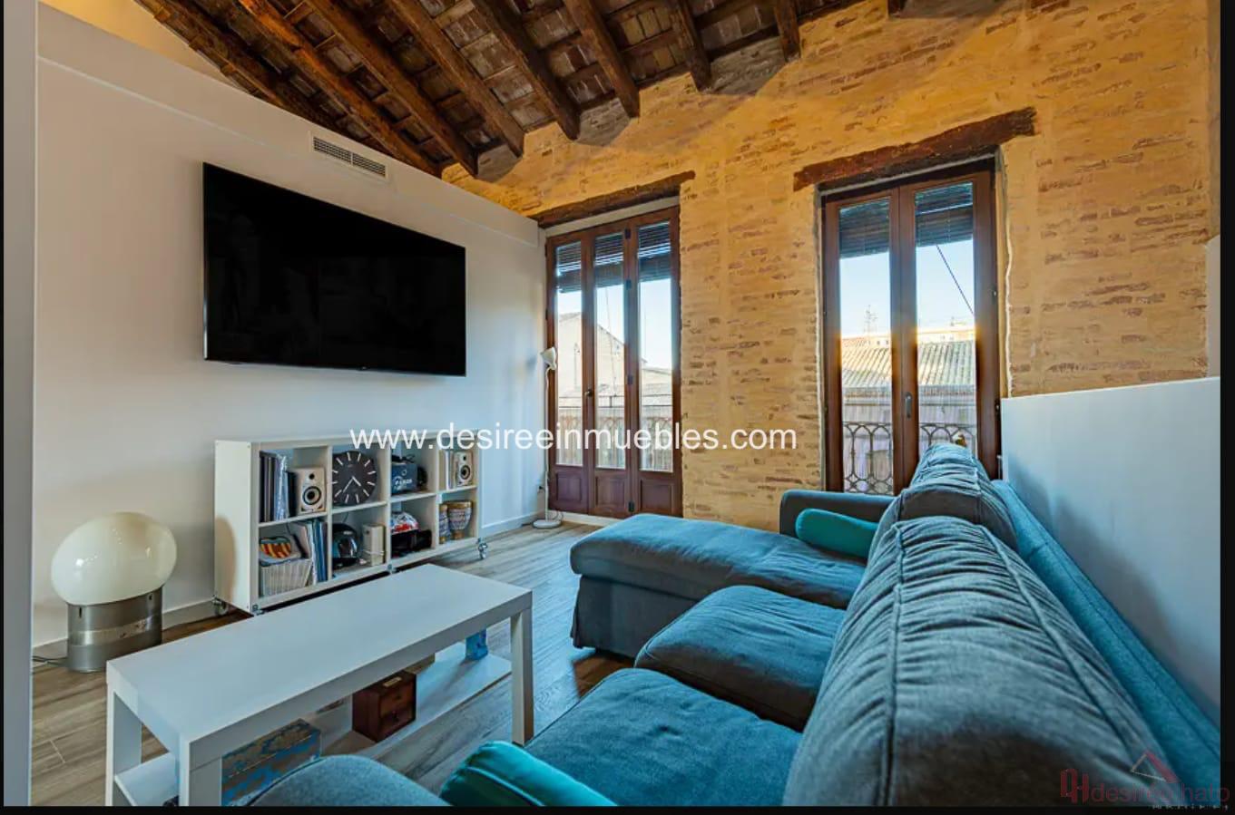 For sale of house in Valencia
