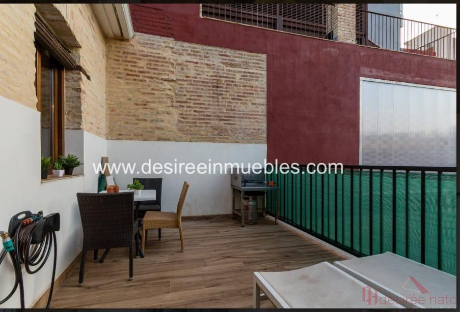 For sale of house in Valencia