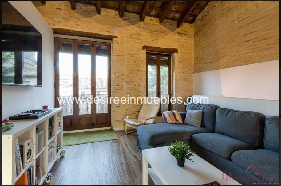 For sale of house in Valencia
