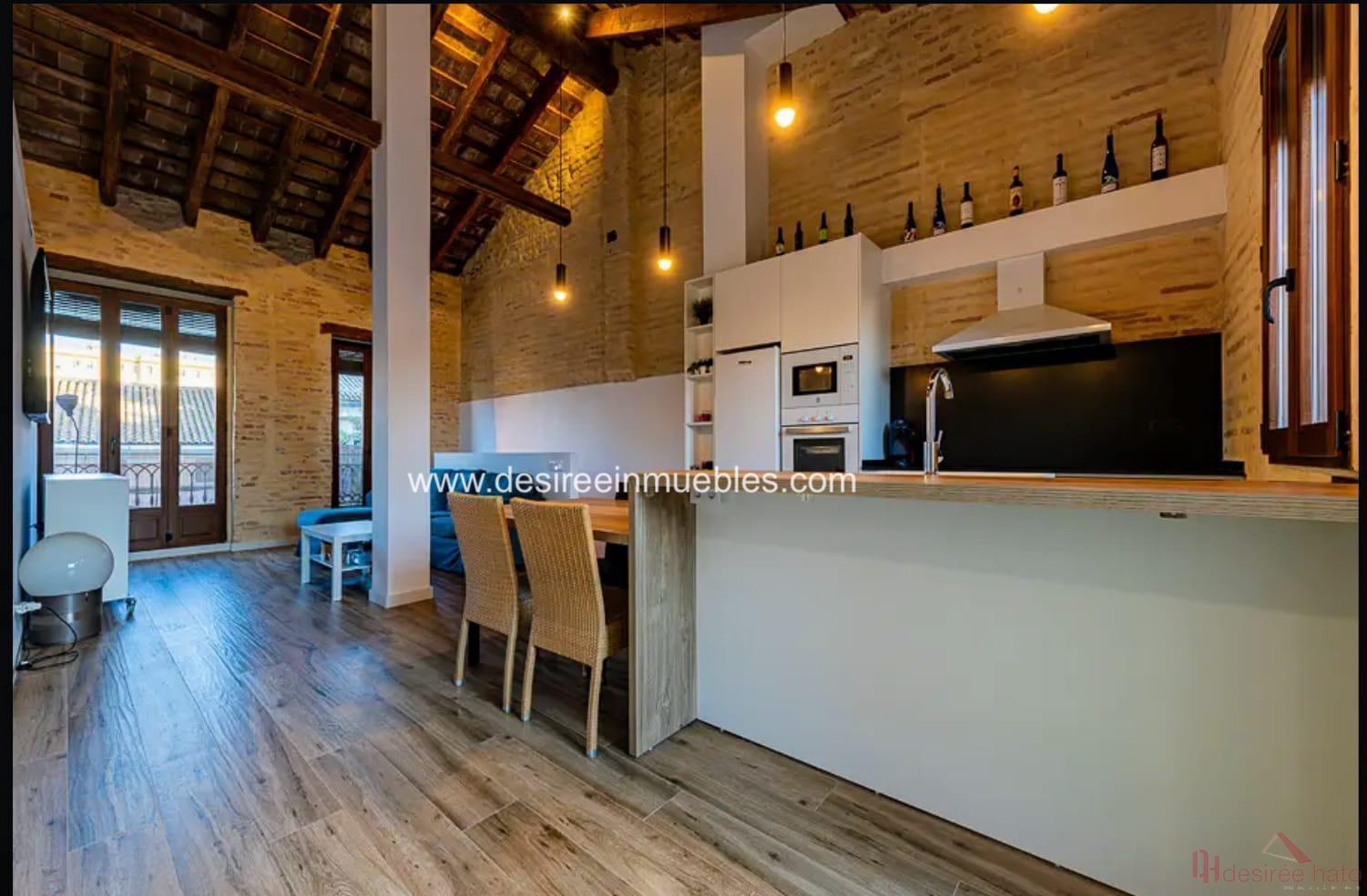 For sale of house in Valencia