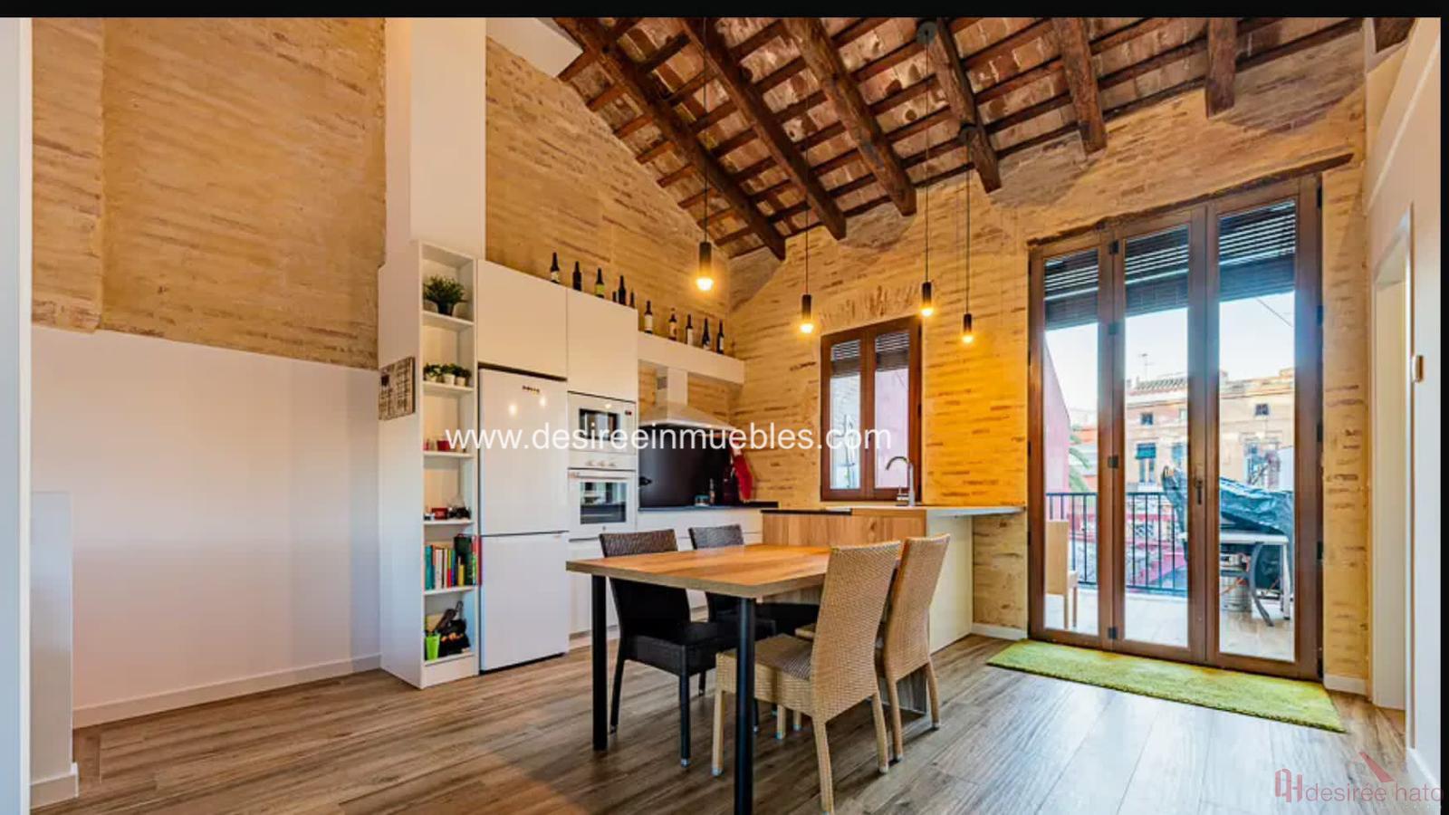 For sale of house in Valencia