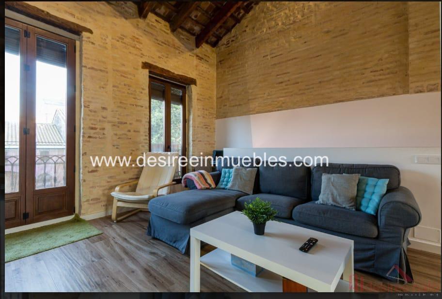 For sale of house in Valencia