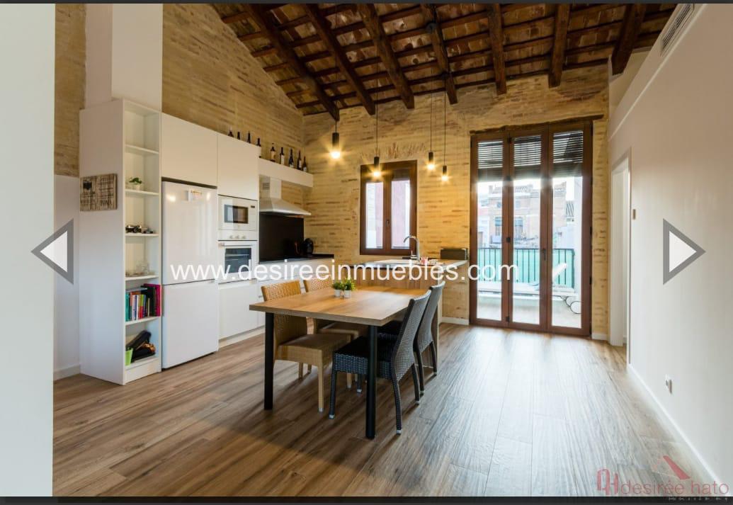 For sale of house in Valencia