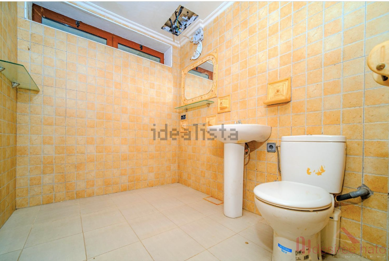 For sale of house in Chiva