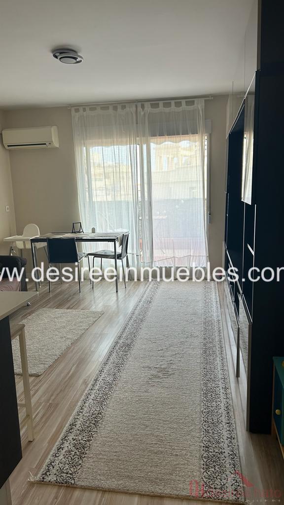 For rent of penthouse in Valencia