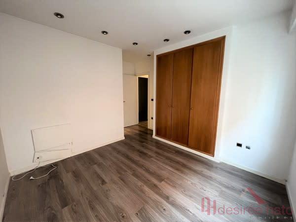 For sale of flat in Burjassot