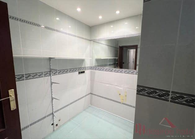 For sale of flat in Burjassot