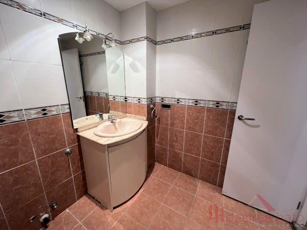 For sale of flat in Burjassot