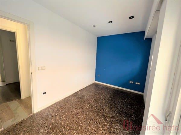 For sale of flat in Burjassot