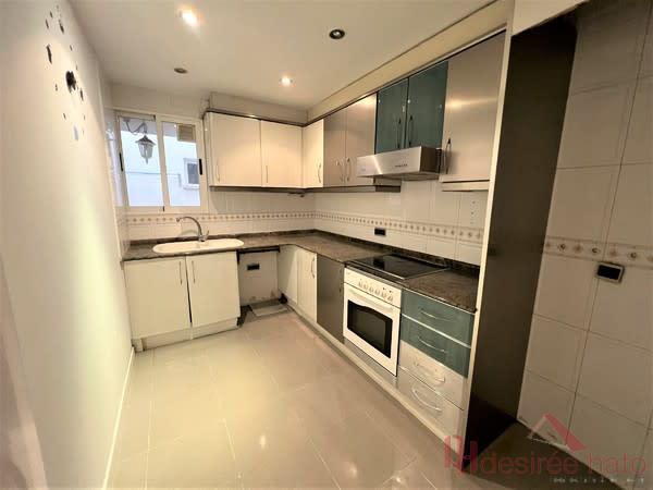 For sale of flat in Burjassot