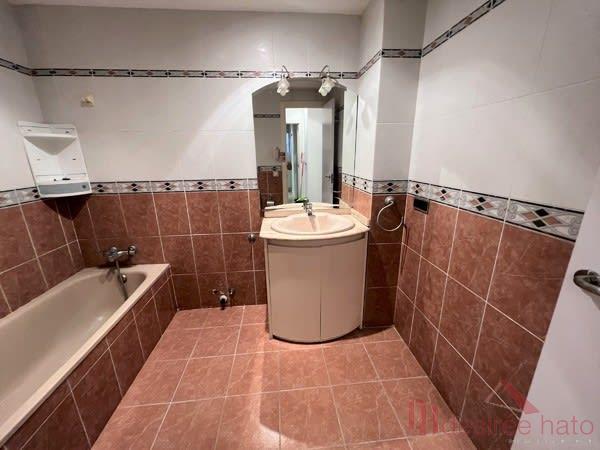 For sale of flat in Burjassot