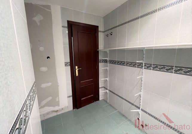 For sale of flat in Burjassot