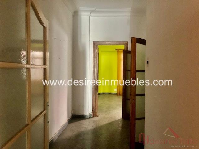 For sale of flat in Valencia