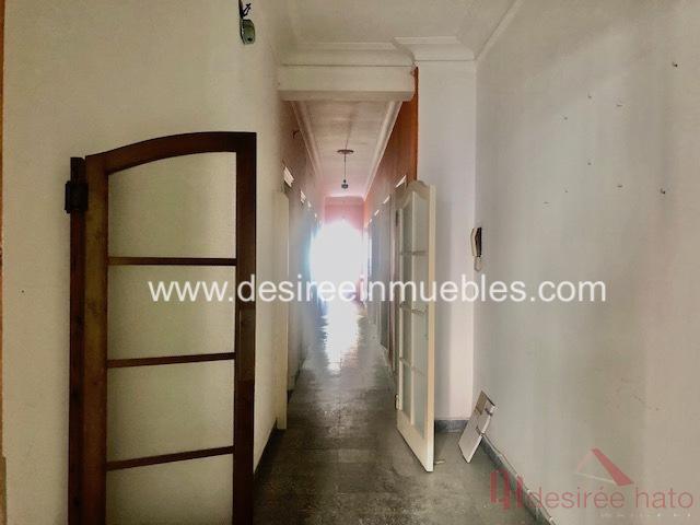 For sale of flat in Valencia