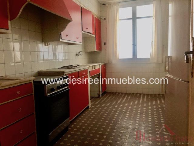 For sale of flat in Valencia