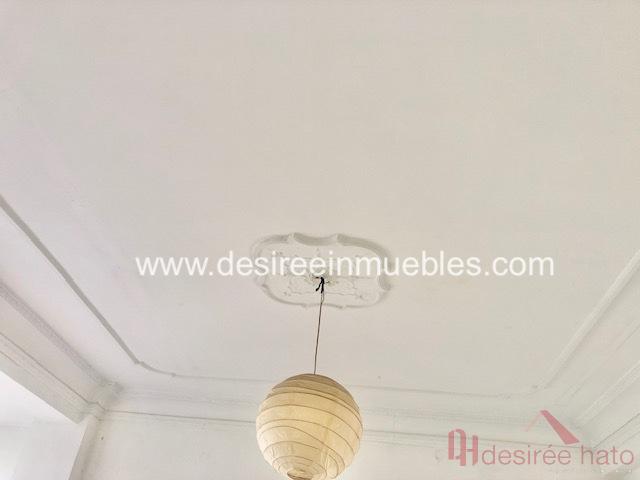 For sale of flat in Valencia