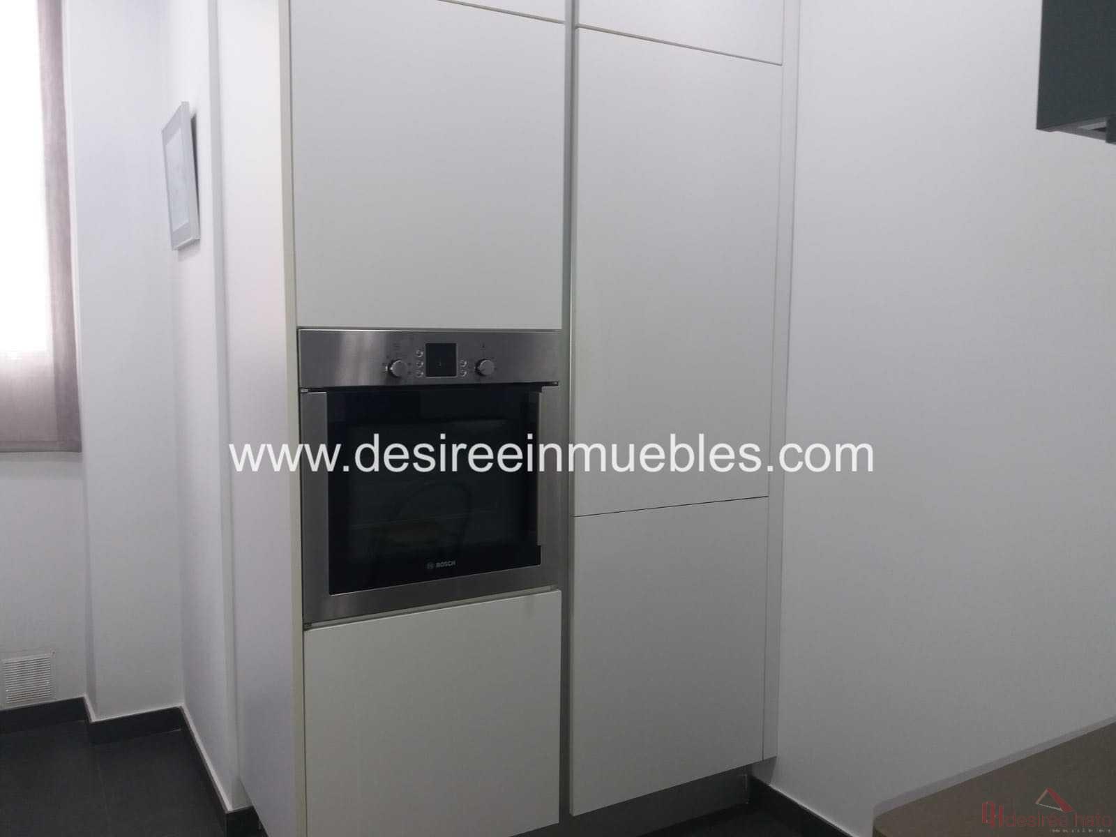 For sale of flat in Valencia
