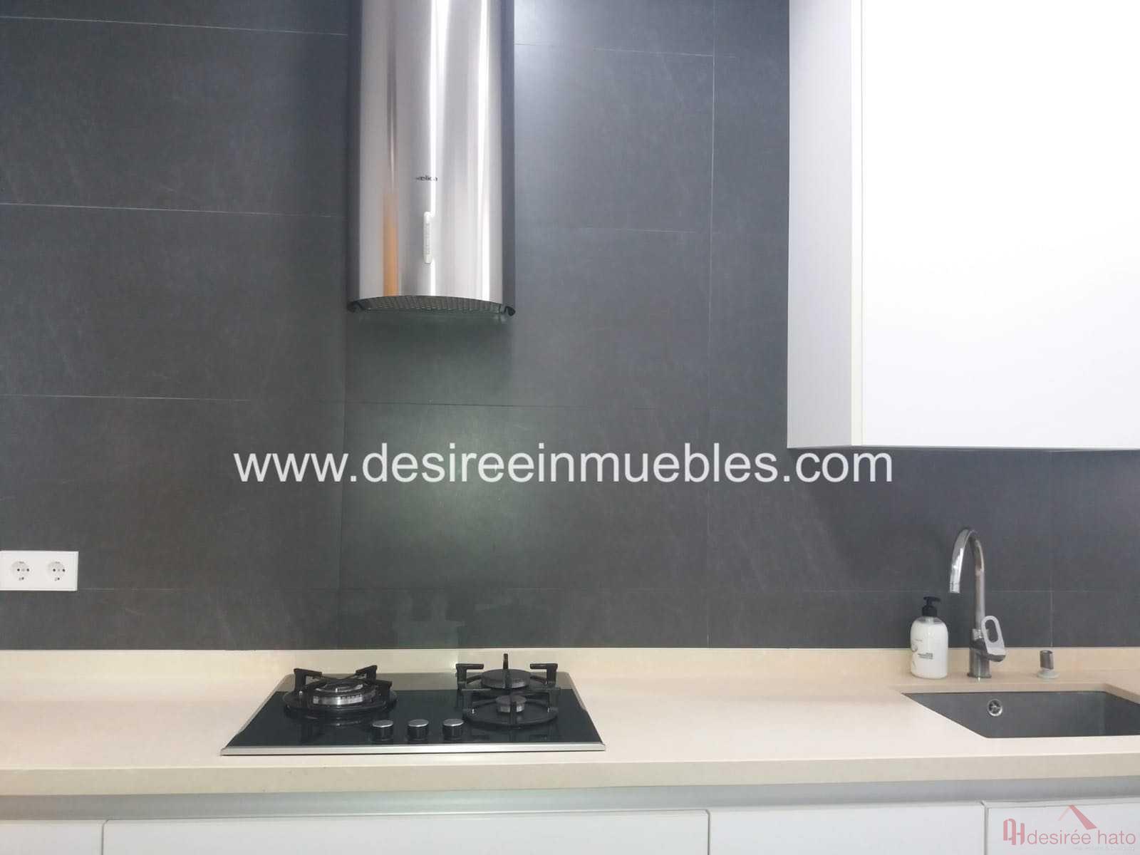 For sale of flat in Valencia