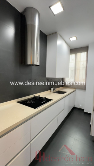 For sale of flat in Valencia