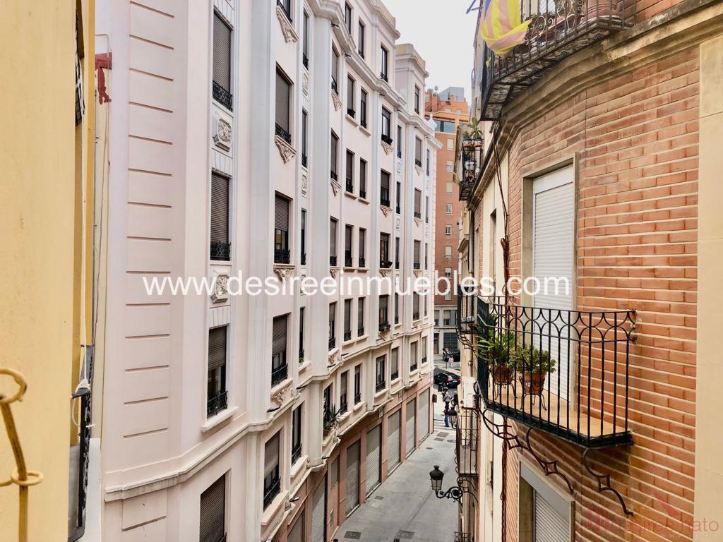For rent of flat in Valencia