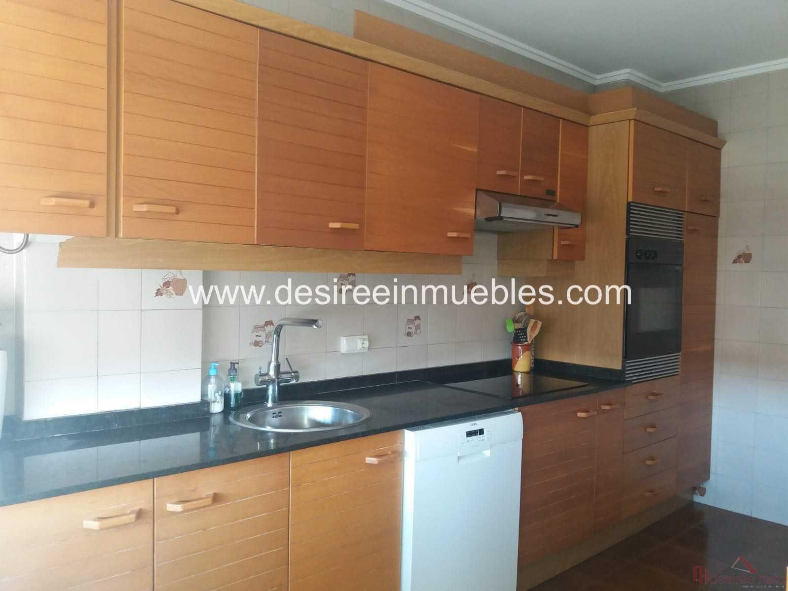 For sale of flat in Valencia