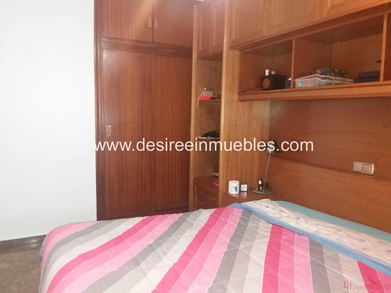 For sale of flat in Valencia